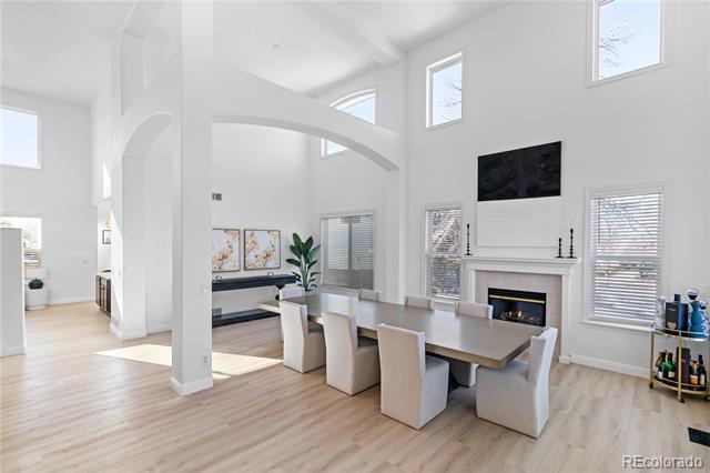 806 Ridgemont Circle