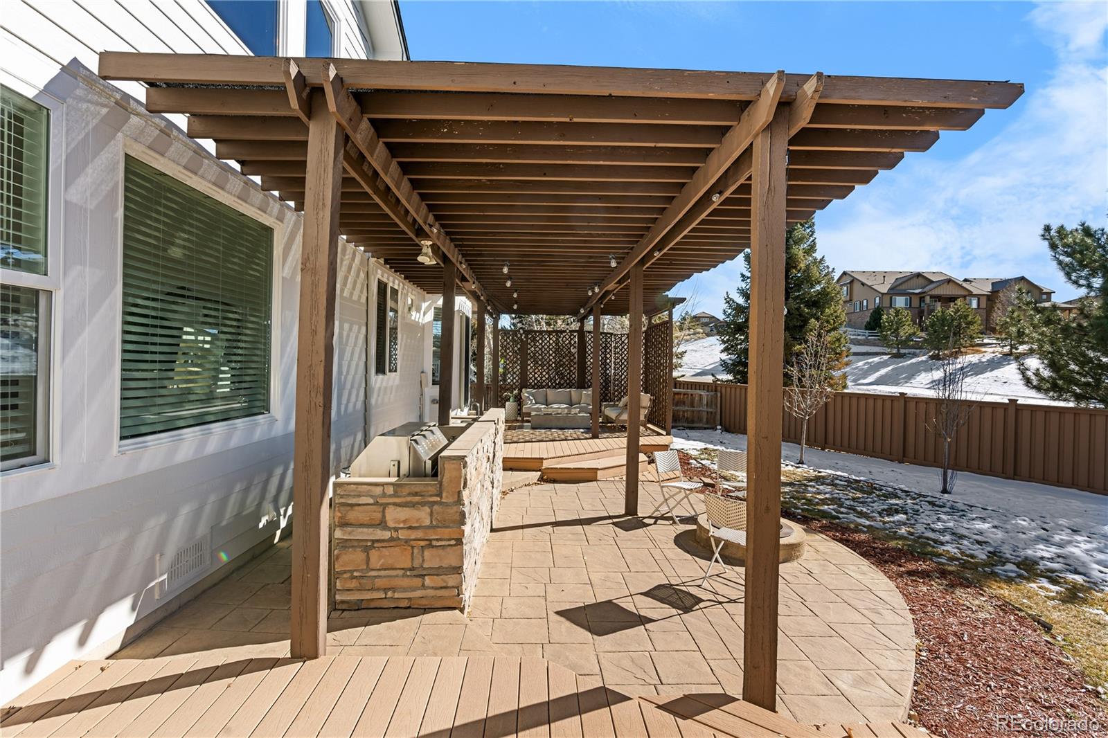 806 Ridgemont Circle