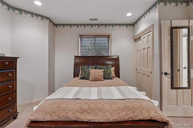 5 Tamarade Drive