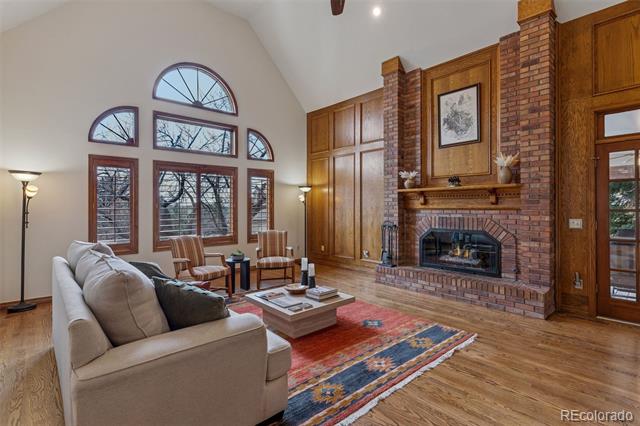 5 Tamarade Drive
