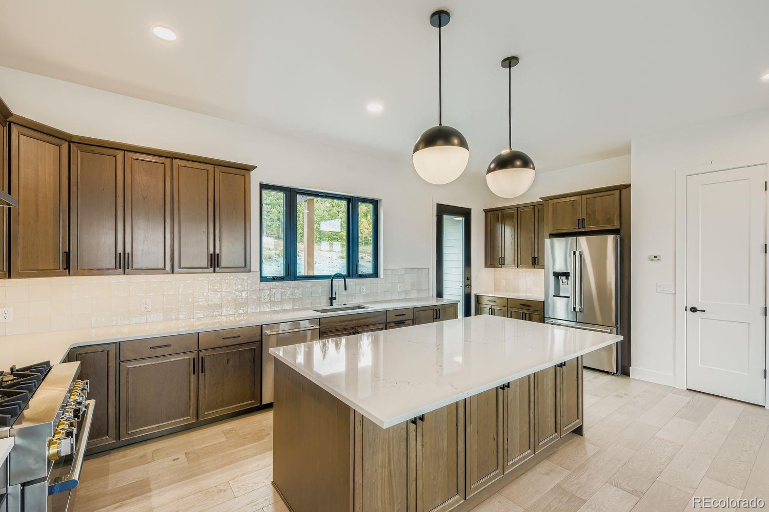 1100 Shoshoni Lane