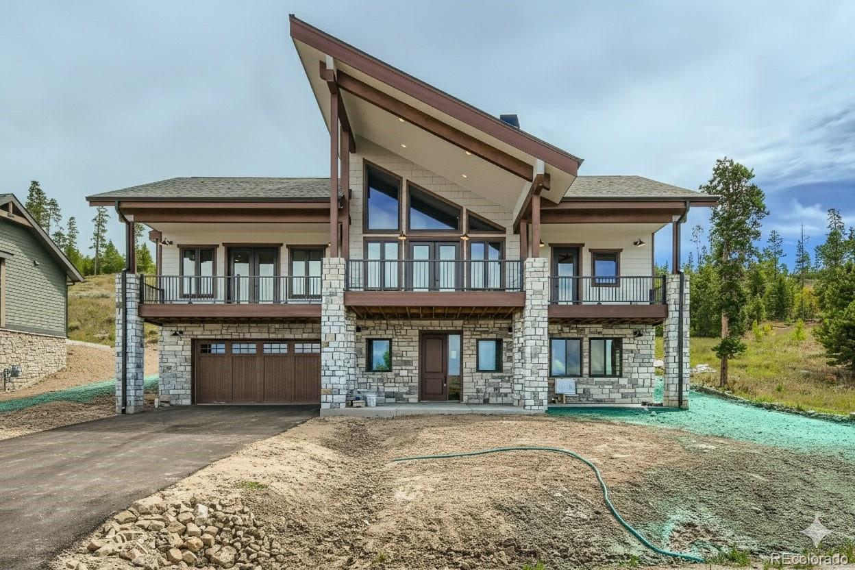 1100 Shoshoni Lane