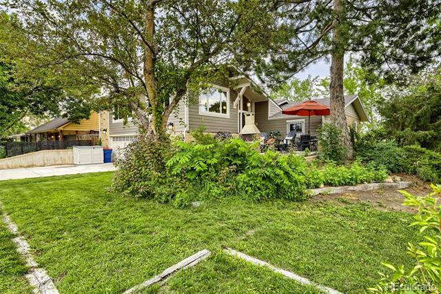 8107 W 71st Place