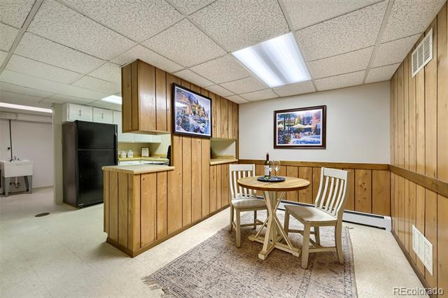 8107 W 71st Place