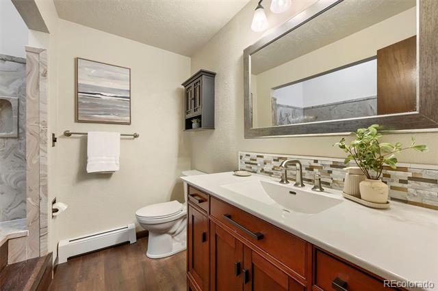 8107 W 71st Place