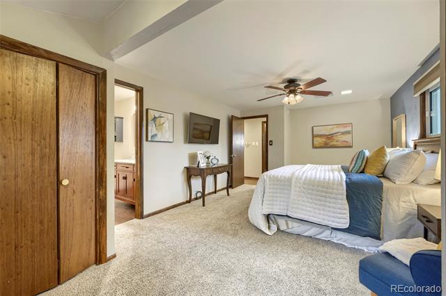 8107 W 71st Place