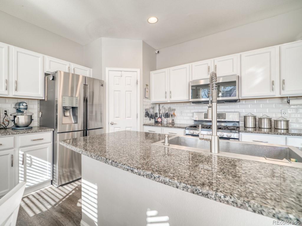 1864 Mountain Maple Avenue