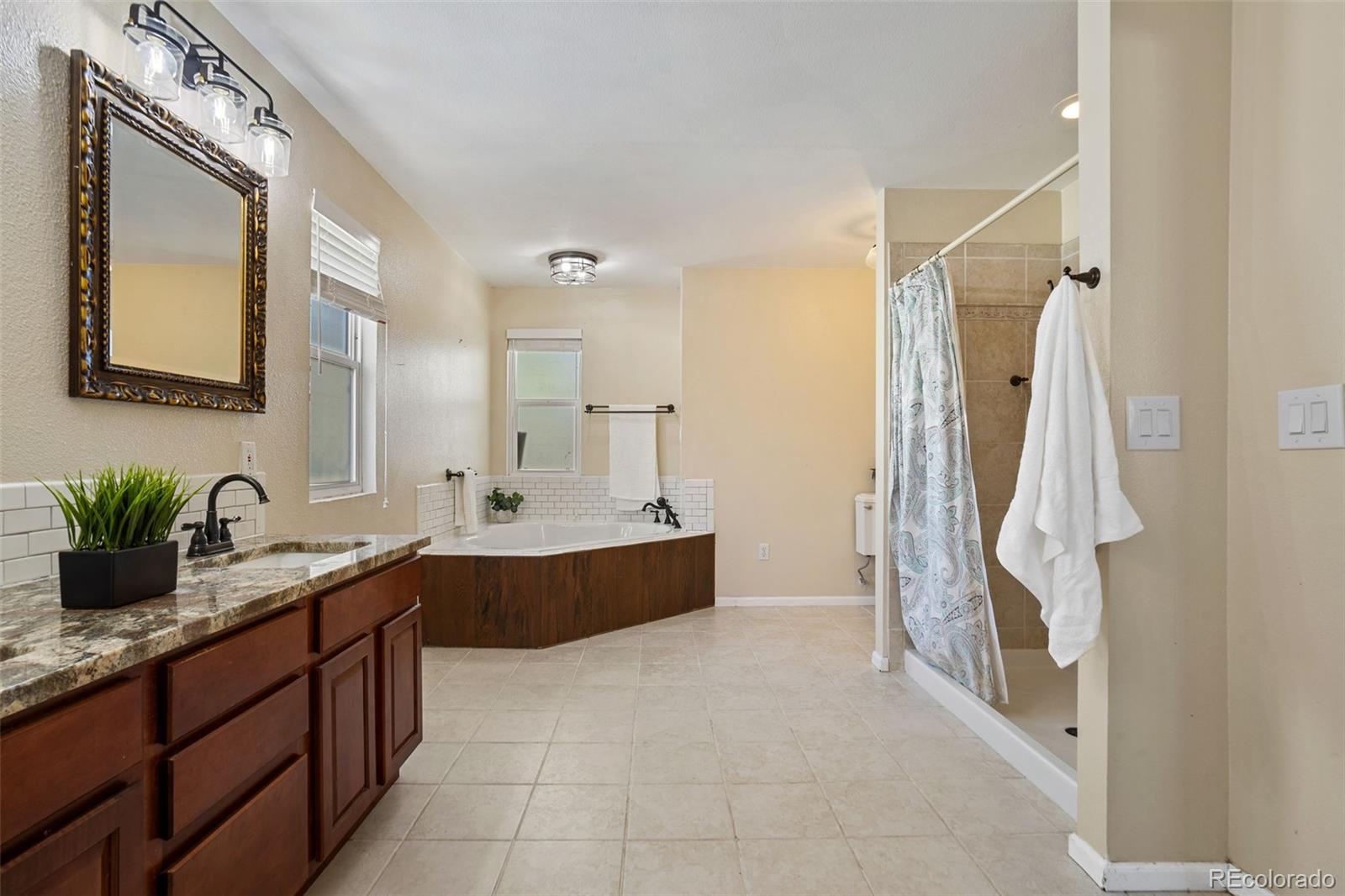 1156 S Owens Court