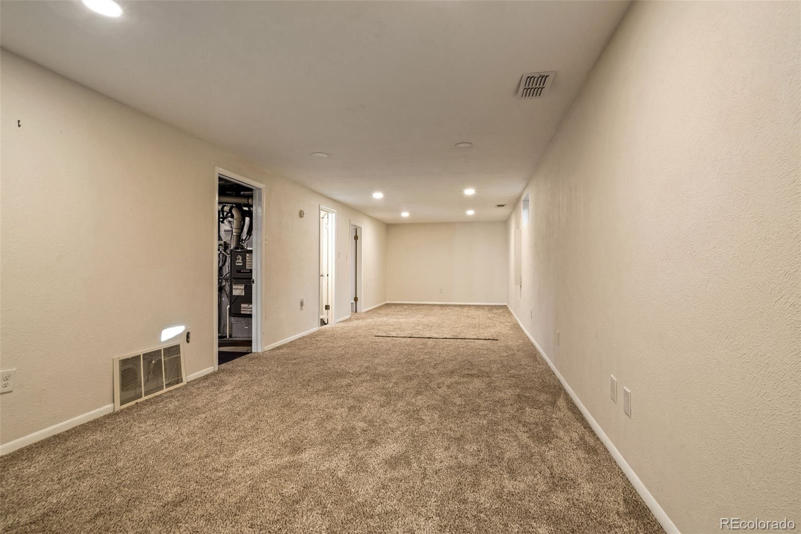 1156 S Owens Court