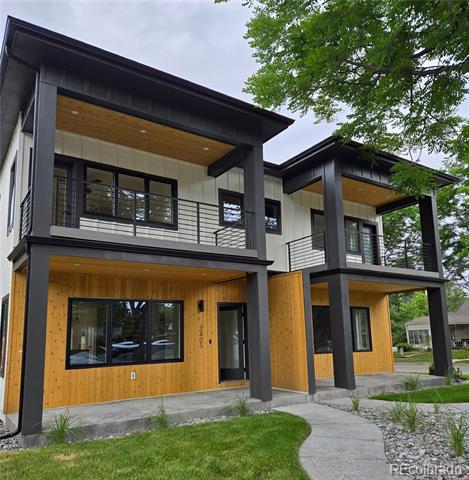 2403 S Franklin