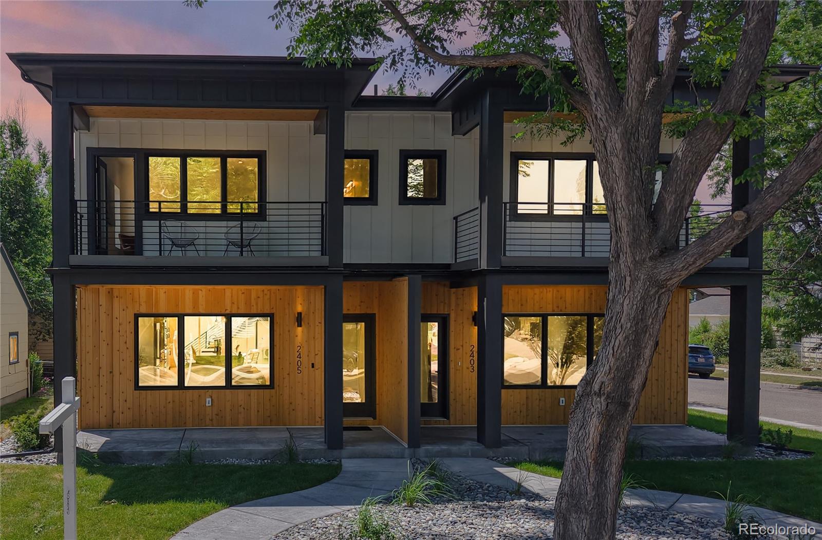 2403 S Franklin