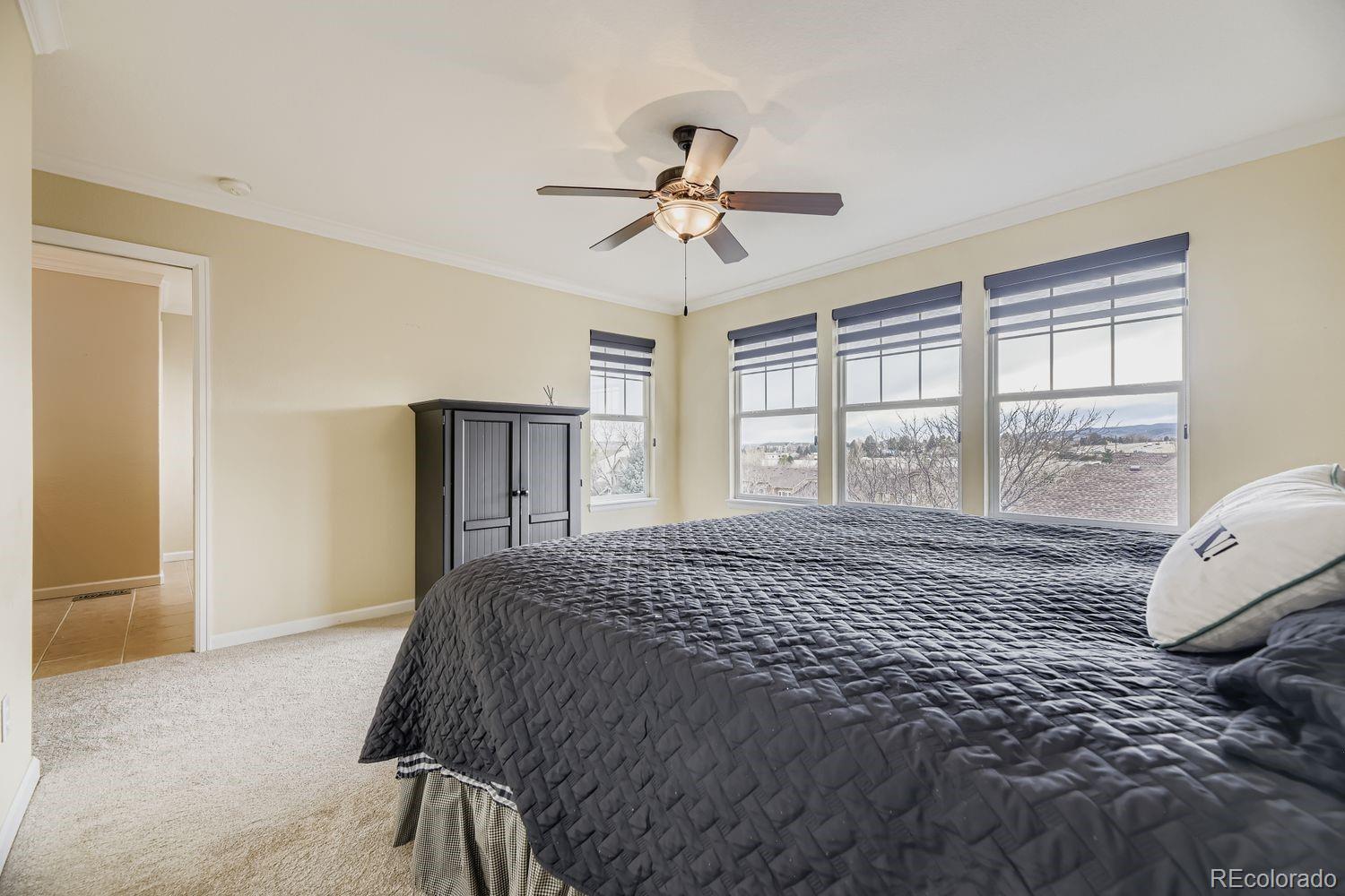 9615 W Hinsdale Place