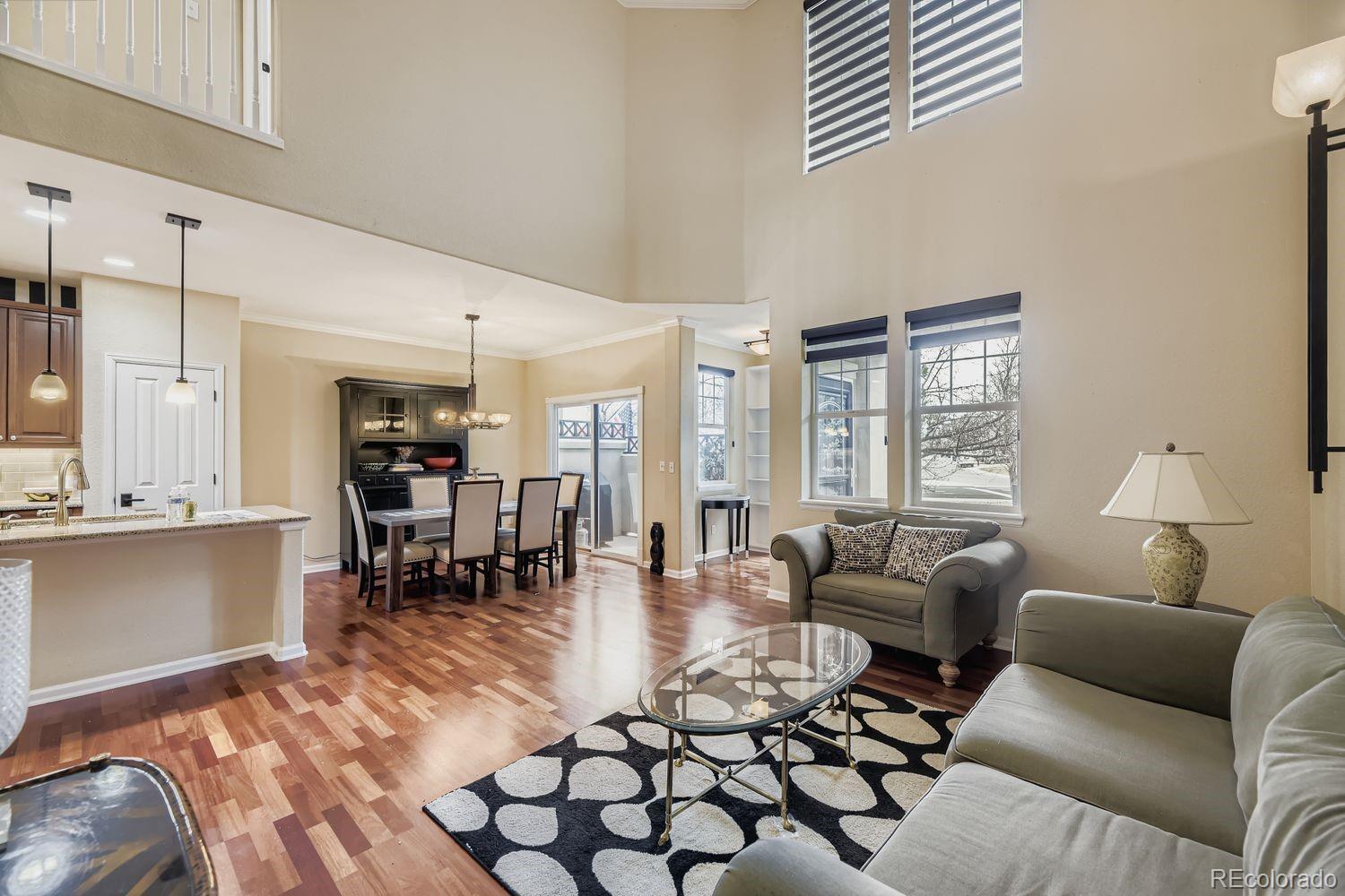 9615 W Hinsdale Place