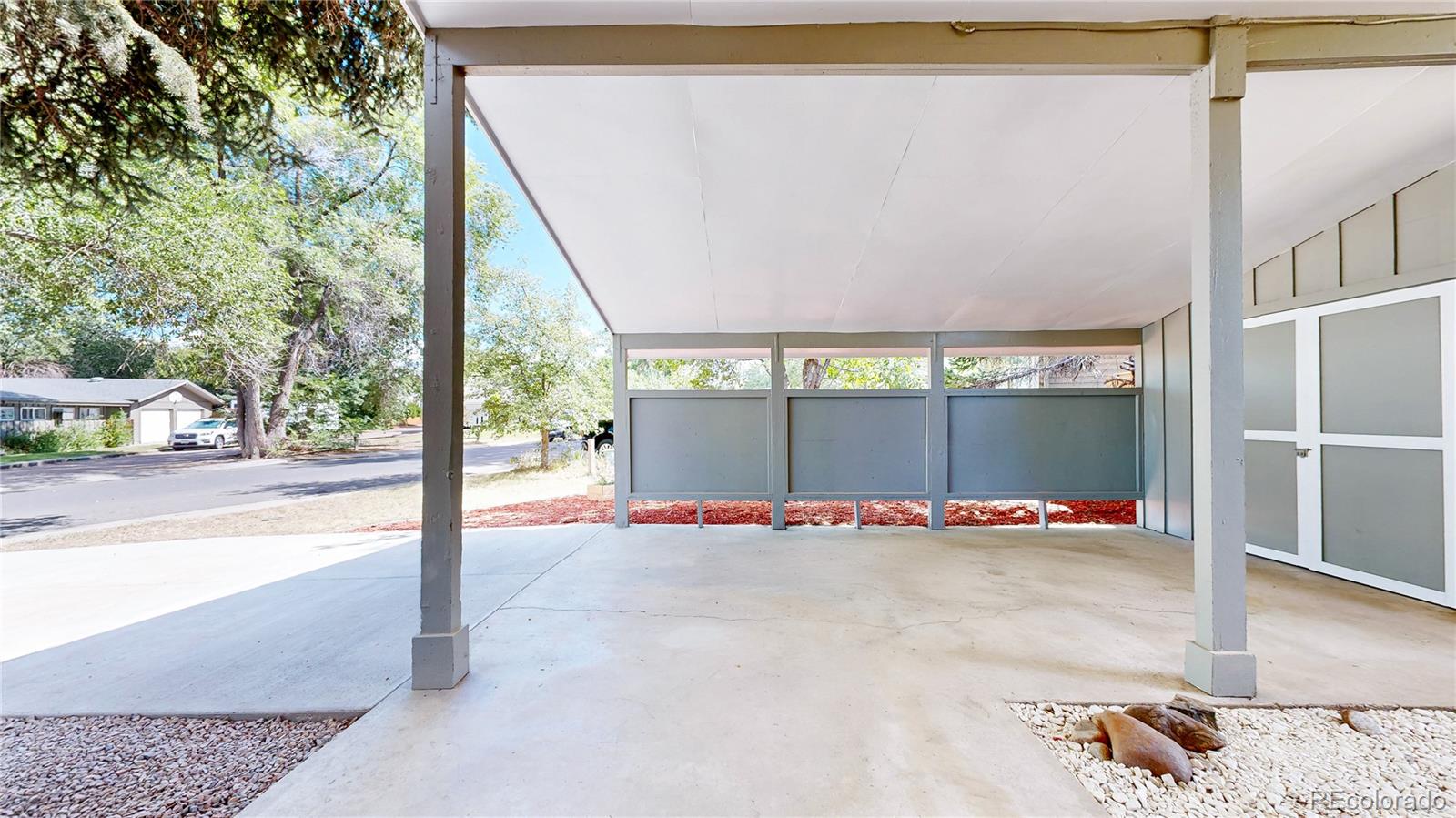 1445 S Kearney Street