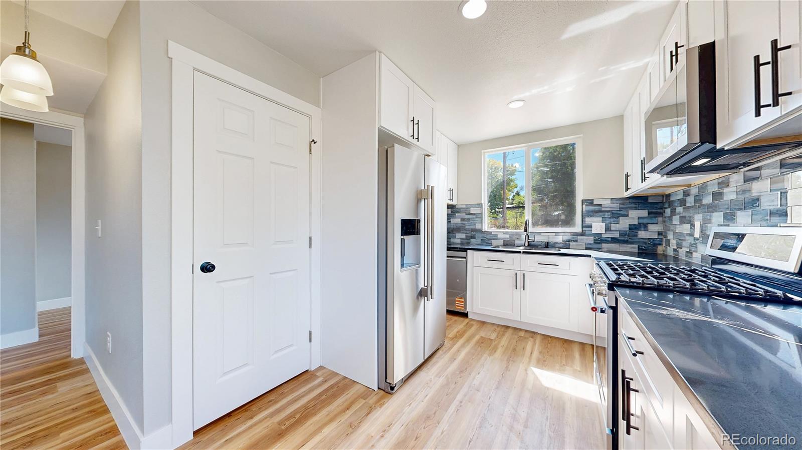 1445 S Kearney Street