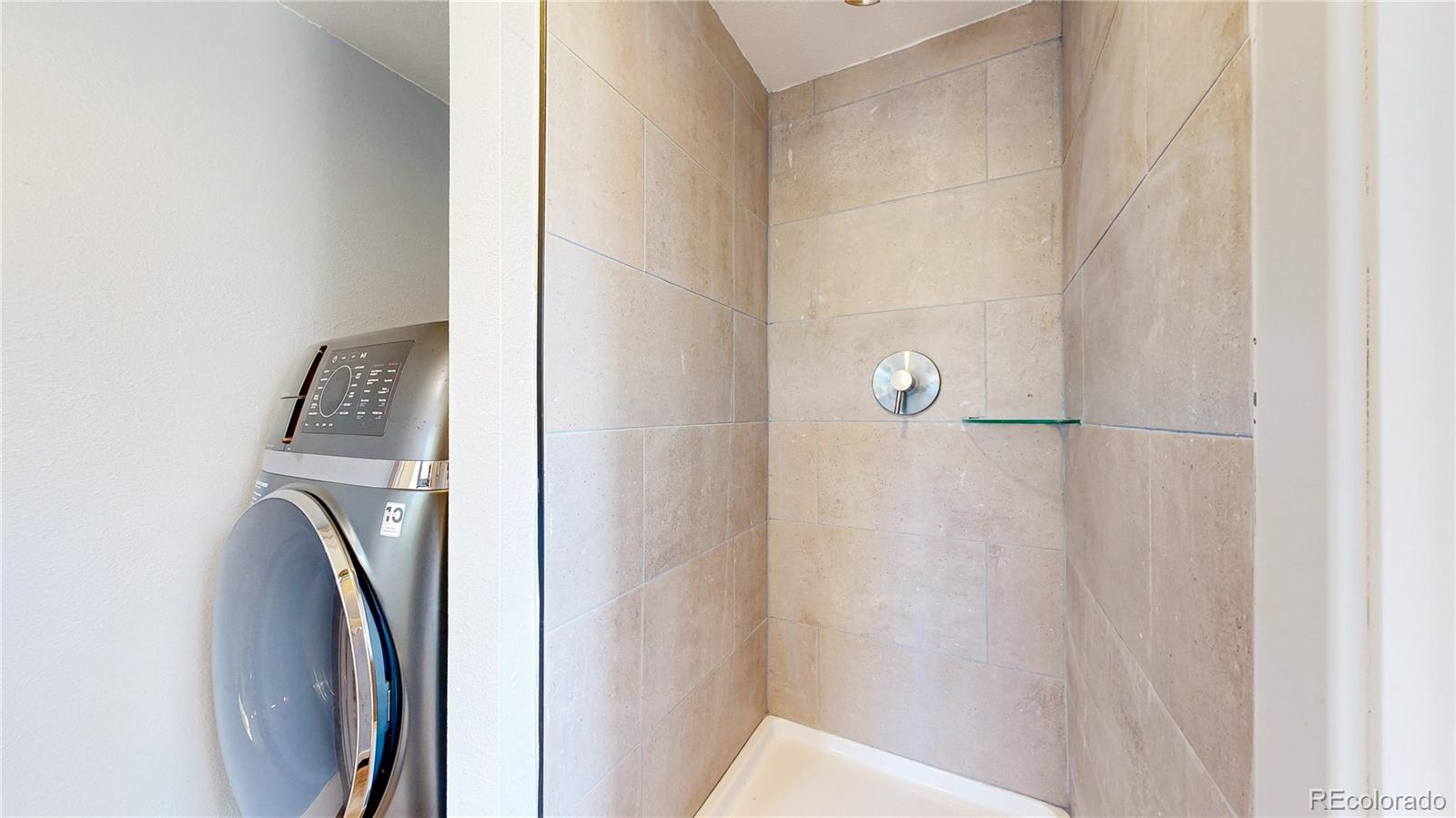 1445 S Kearney Street