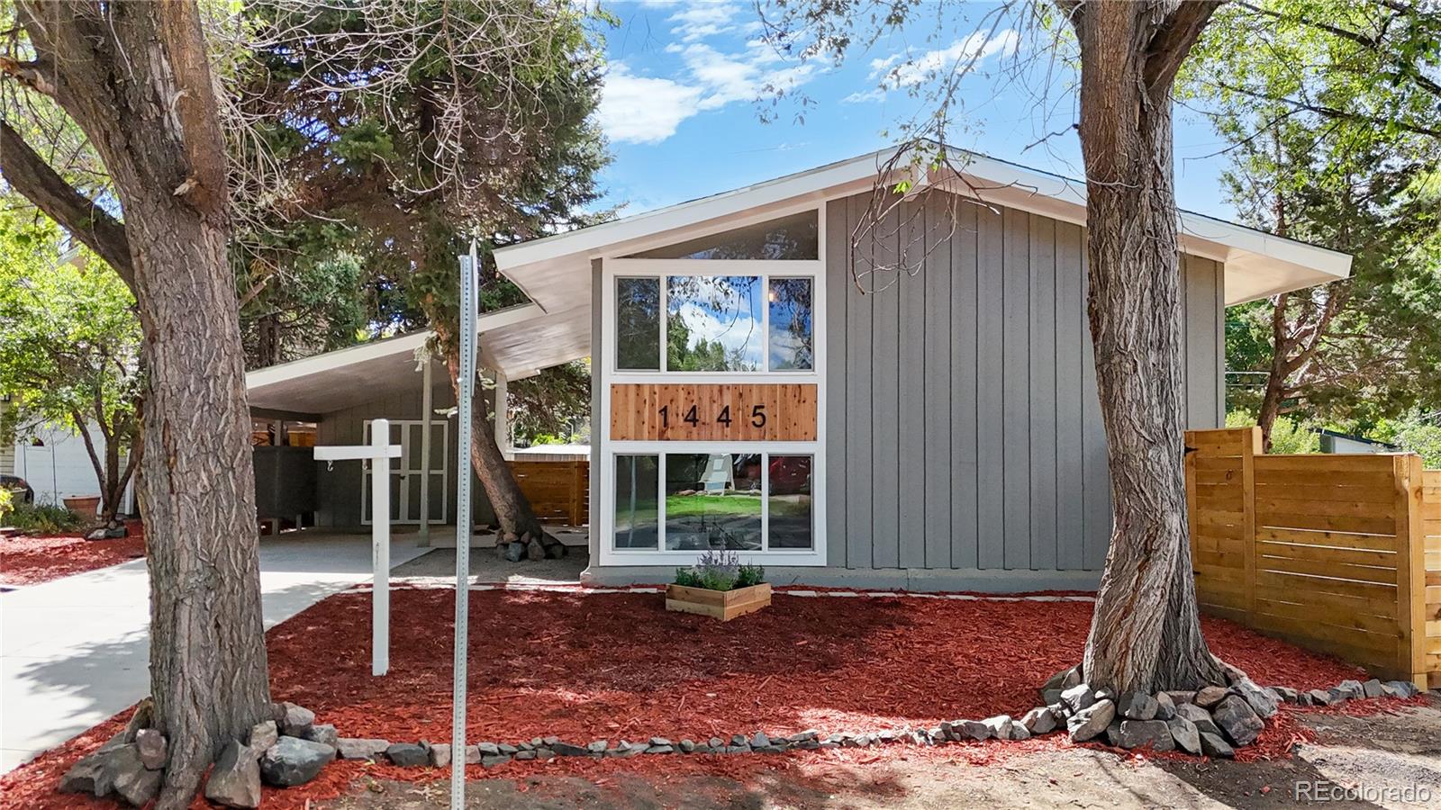 1445 S Kearney Street