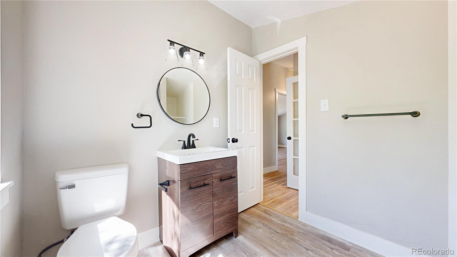 1445 S Kearney Street