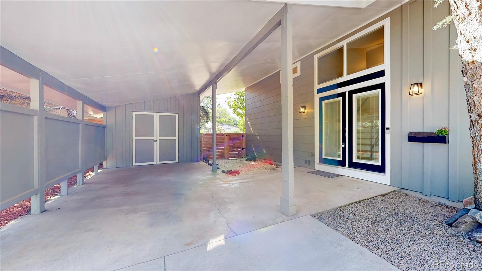 1445 S Kearney Street