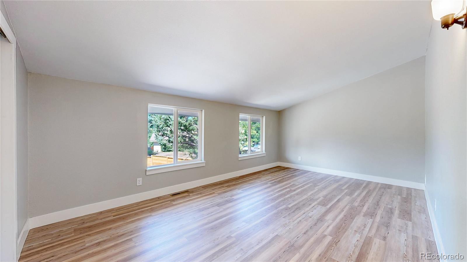 1445 S Kearney Street