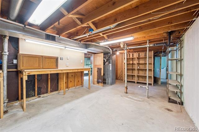 901 Jamaica Street