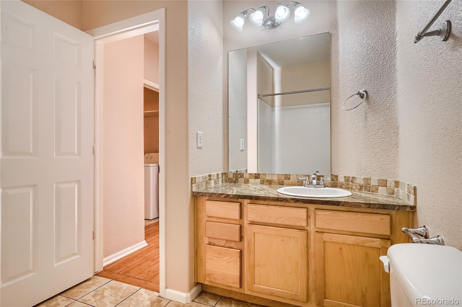 2113 S Fulton Circle Unit: 203