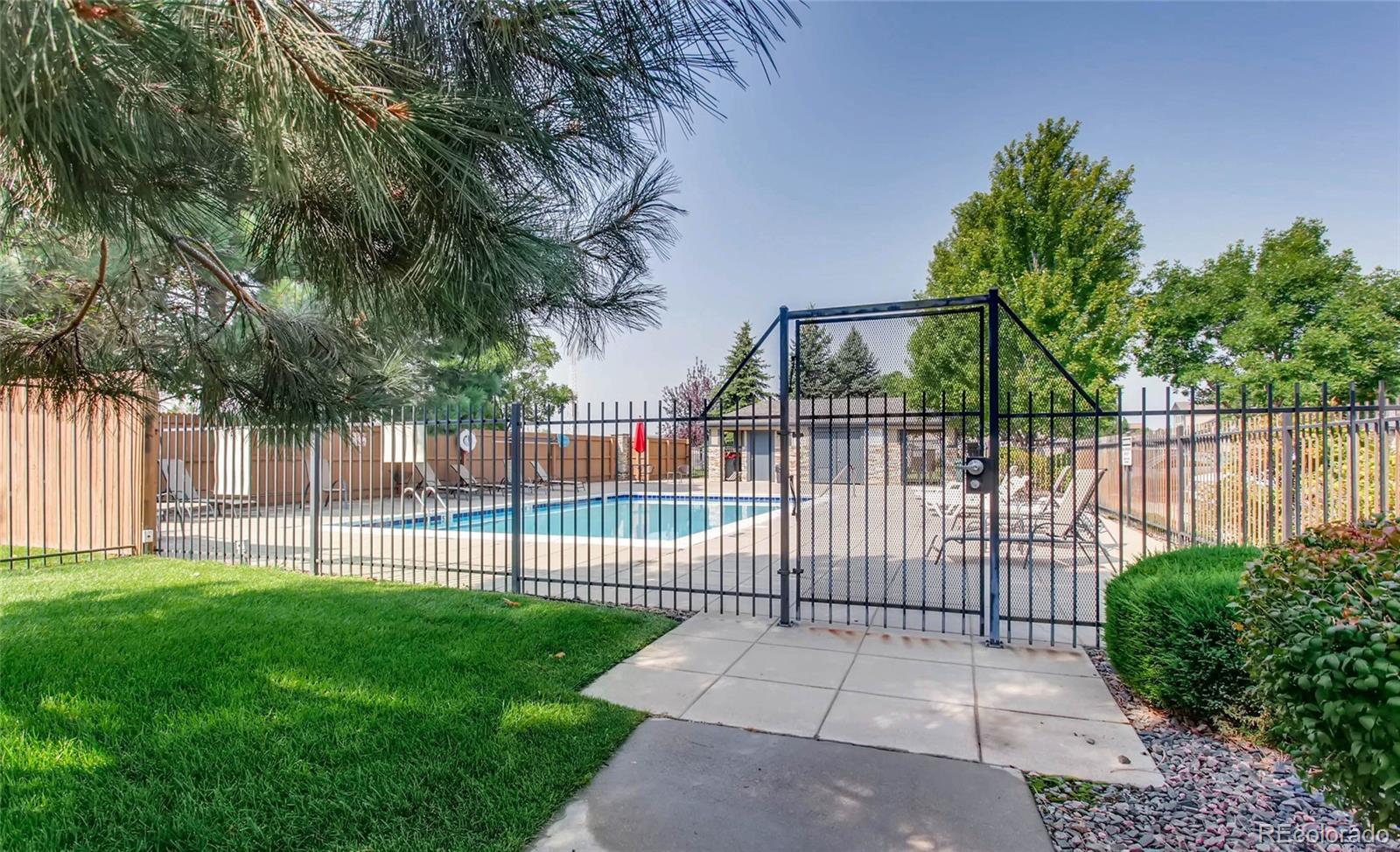 2113 S Fulton Circle Unit: 203