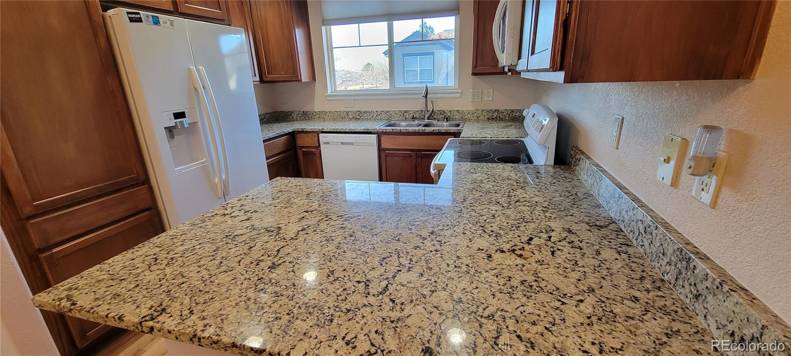 2113 S Fulton Circle Unit: 203