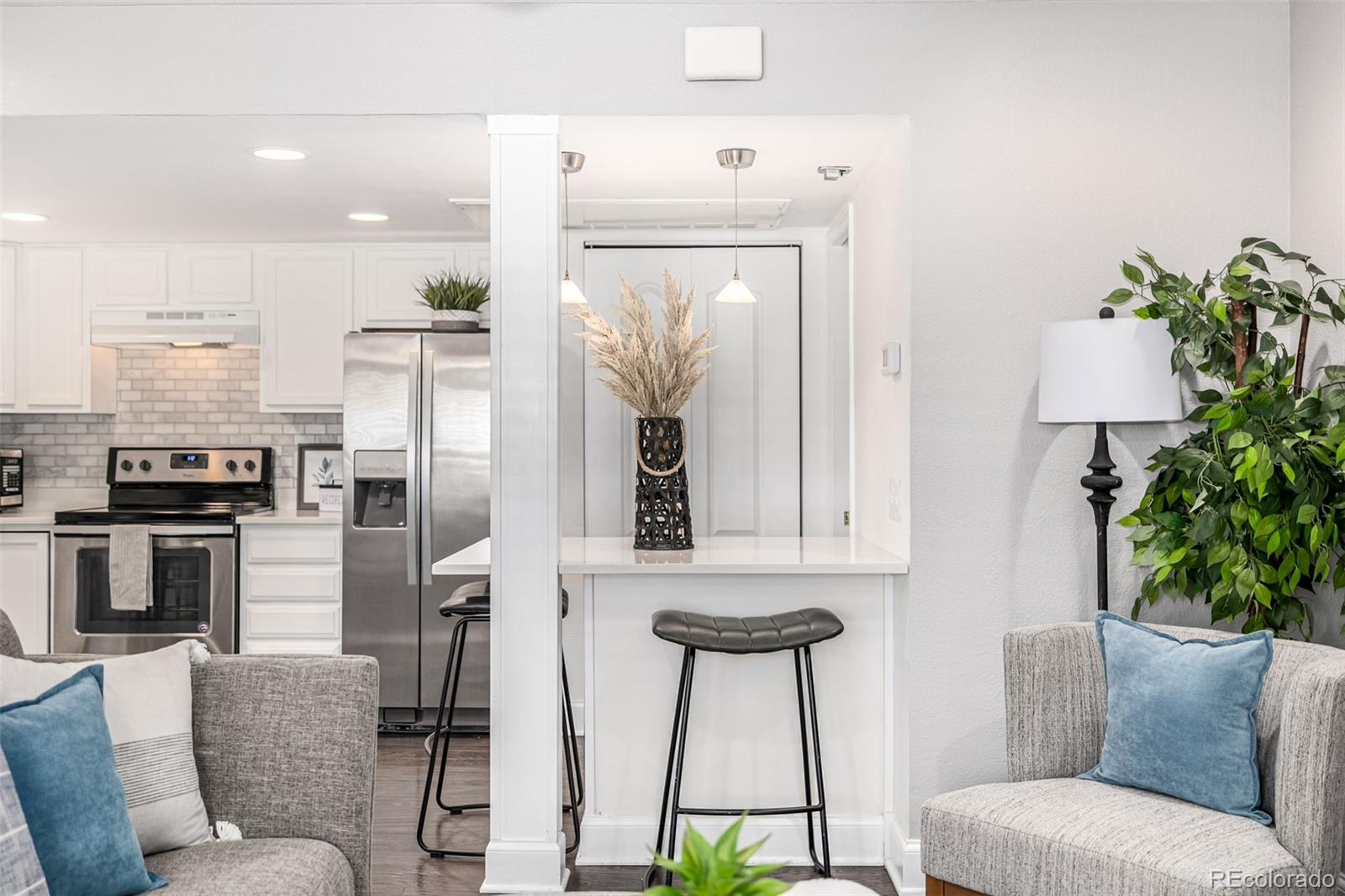 1650 S Deframe Street Unit: B6
