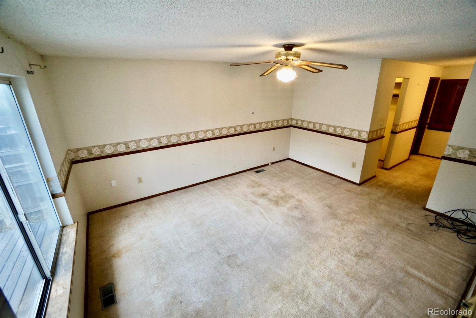 3658 S Bahama Street