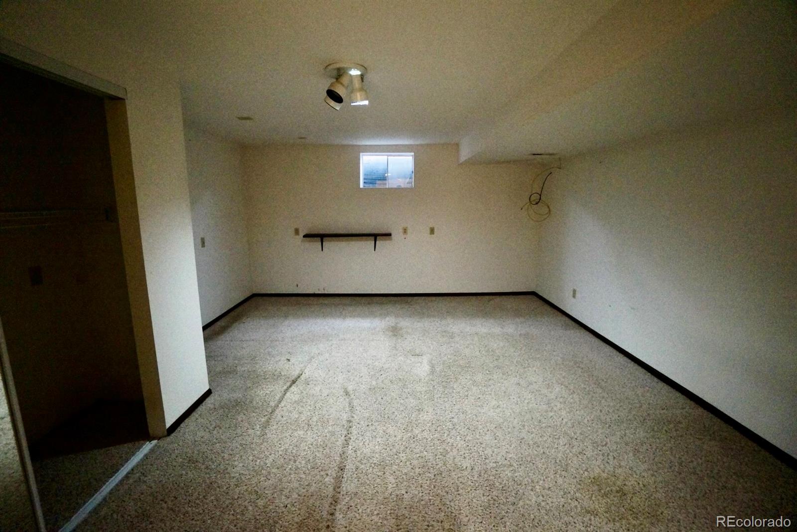 3658 S Bahama Street