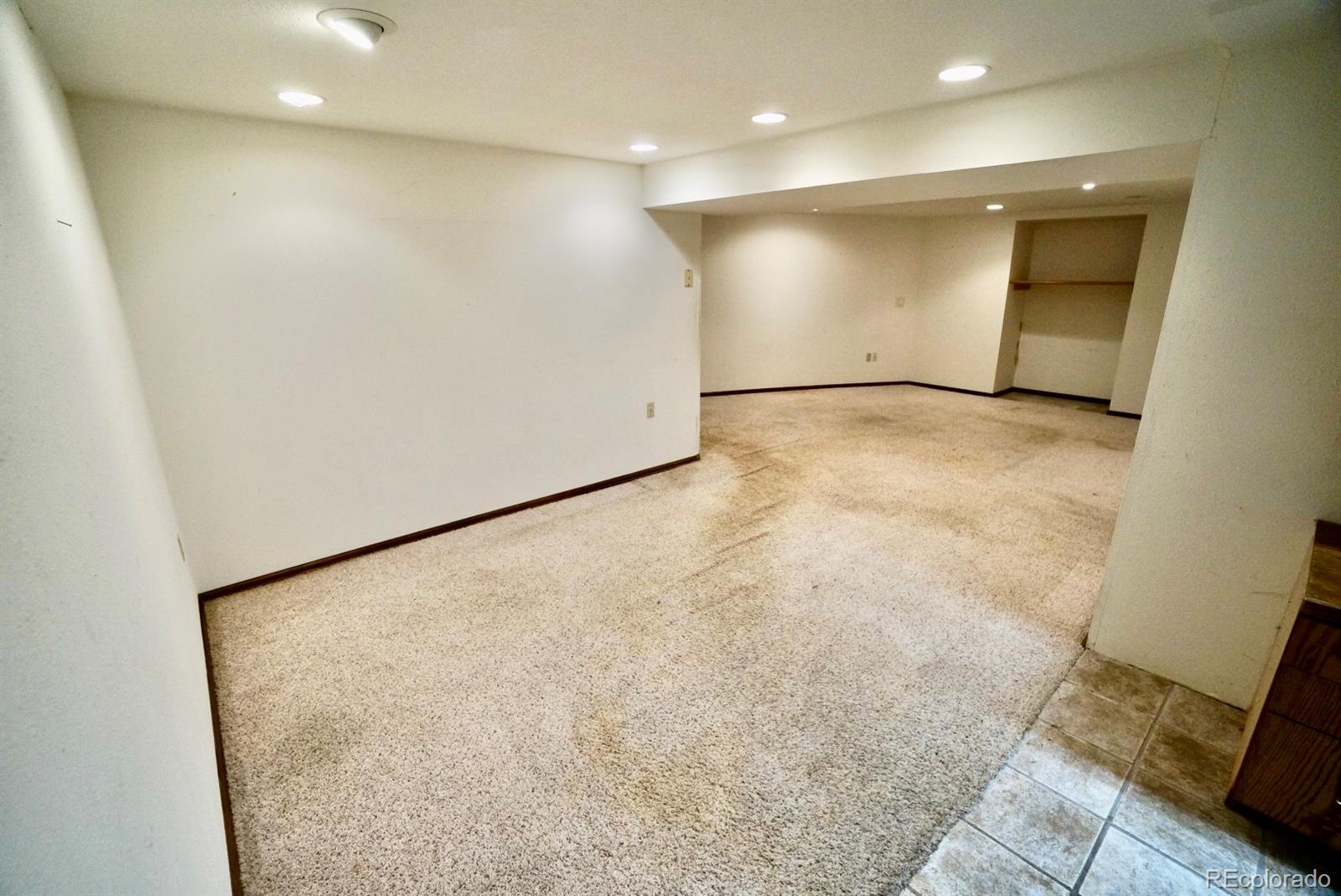 3658 S Bahama Street