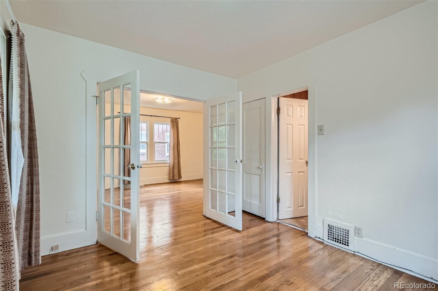 3637 Lowell Boulevard