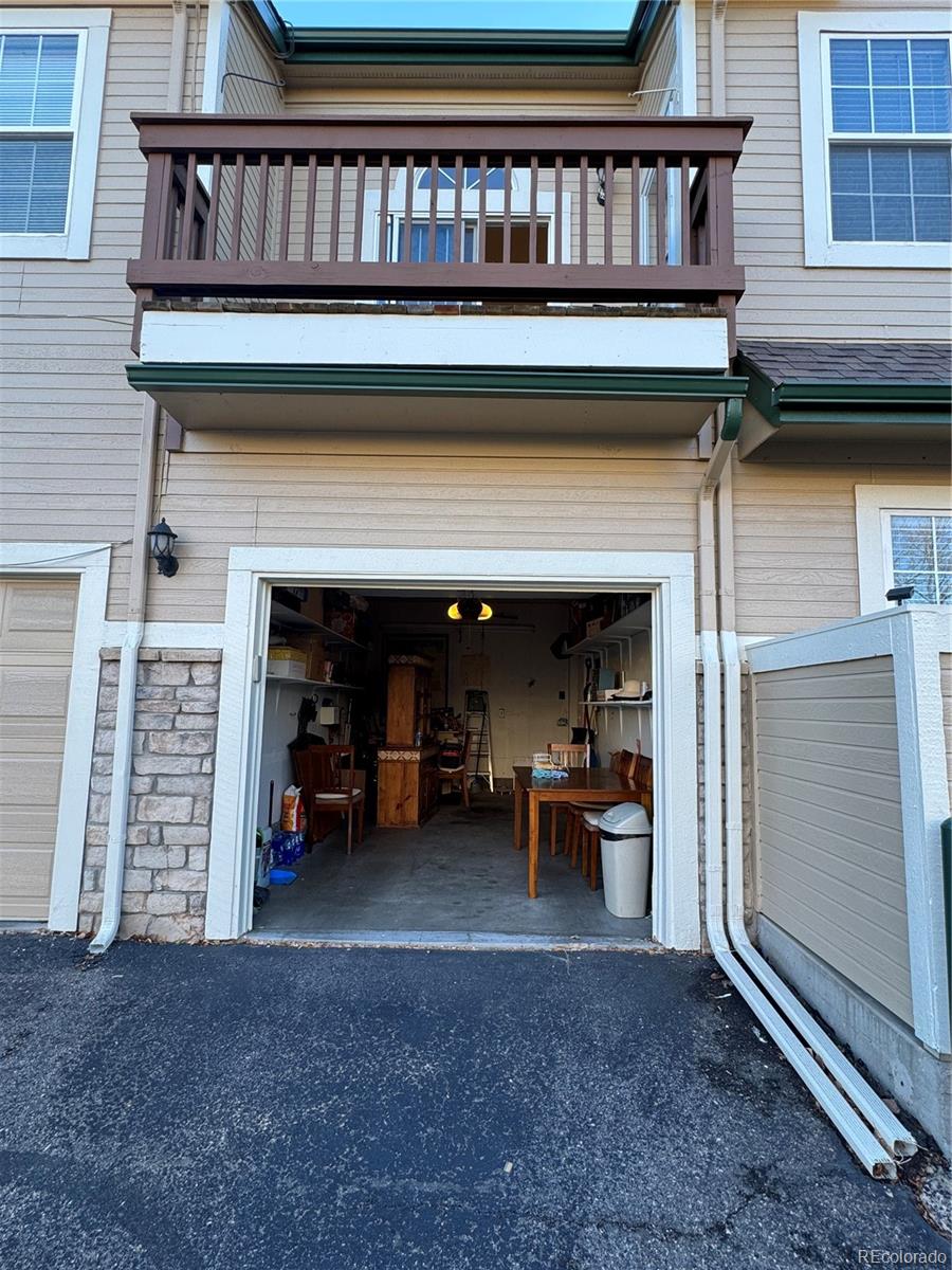 4005 S Dillon Way Unit: 202
