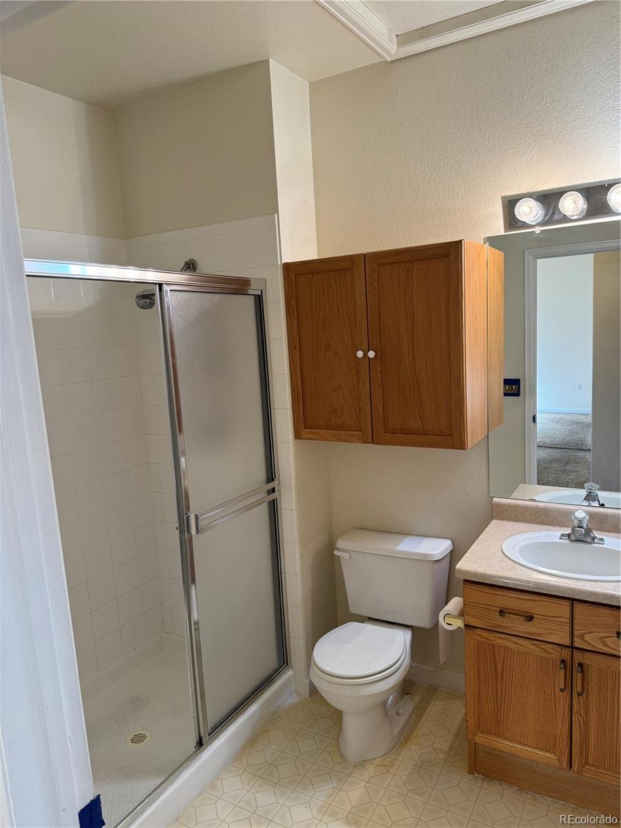 4005 S Dillon Way Unit: 202