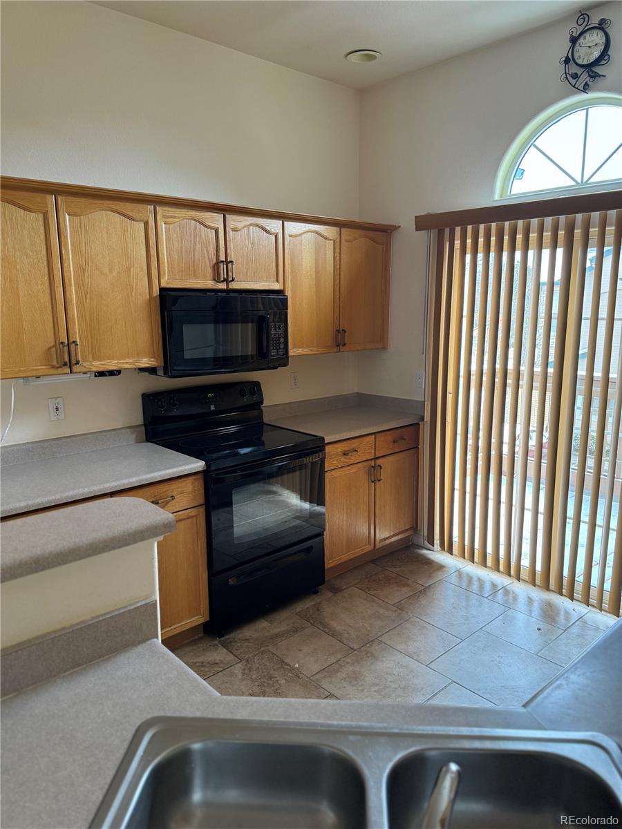 4005 S Dillon Way Unit: 202