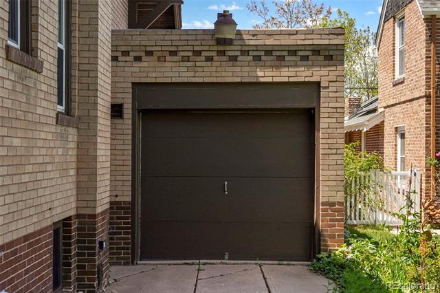 2363 Grape Street