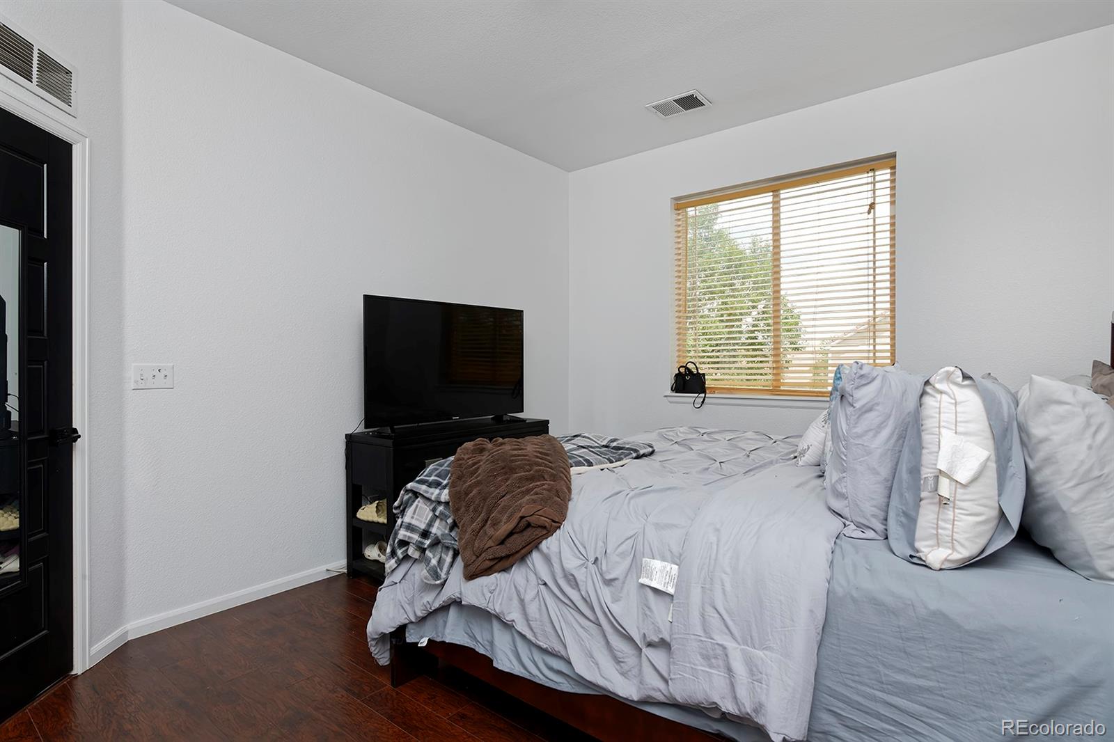 21366 E 49th Place
