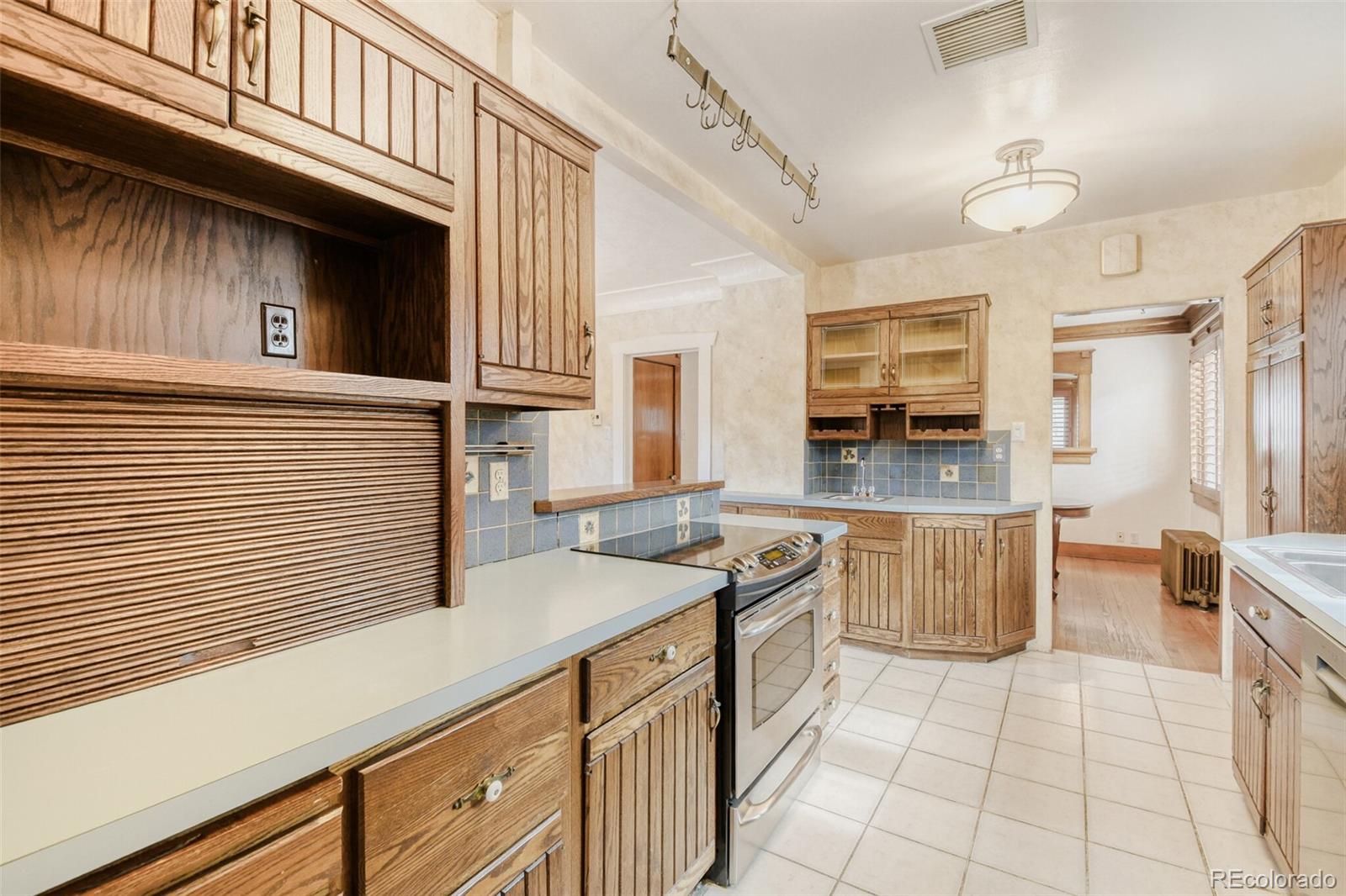 1751 Bellaire Street