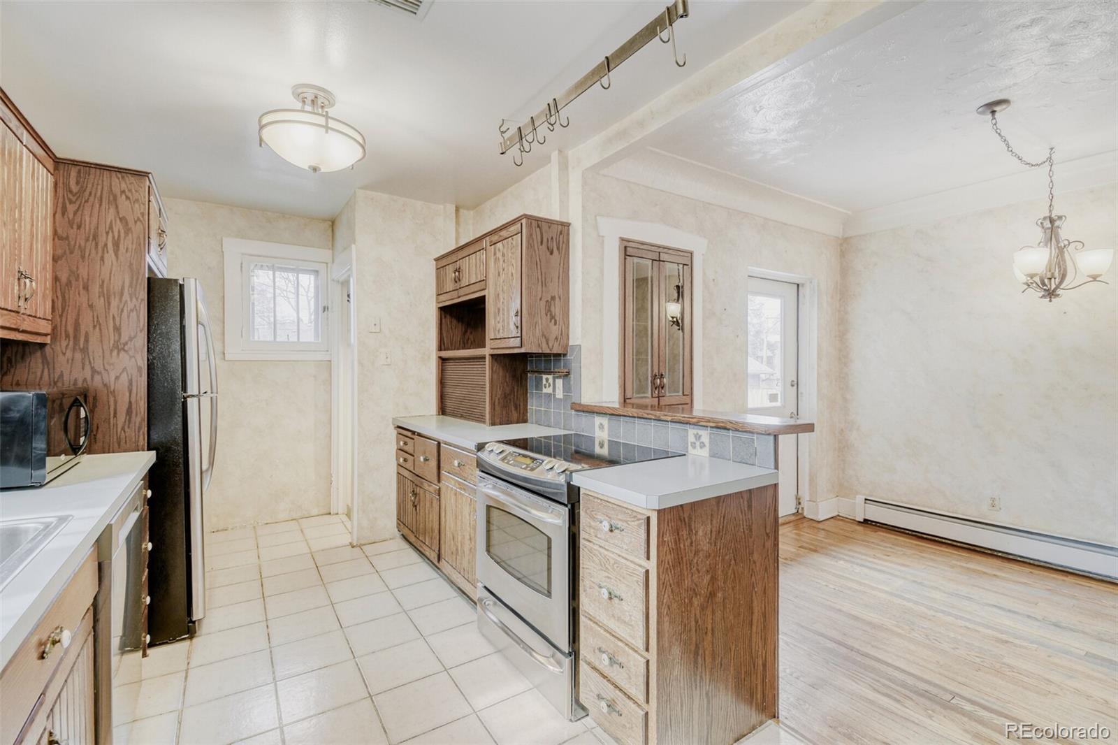 1751 Bellaire Street