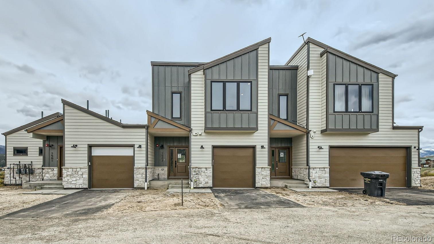 1503 James Road