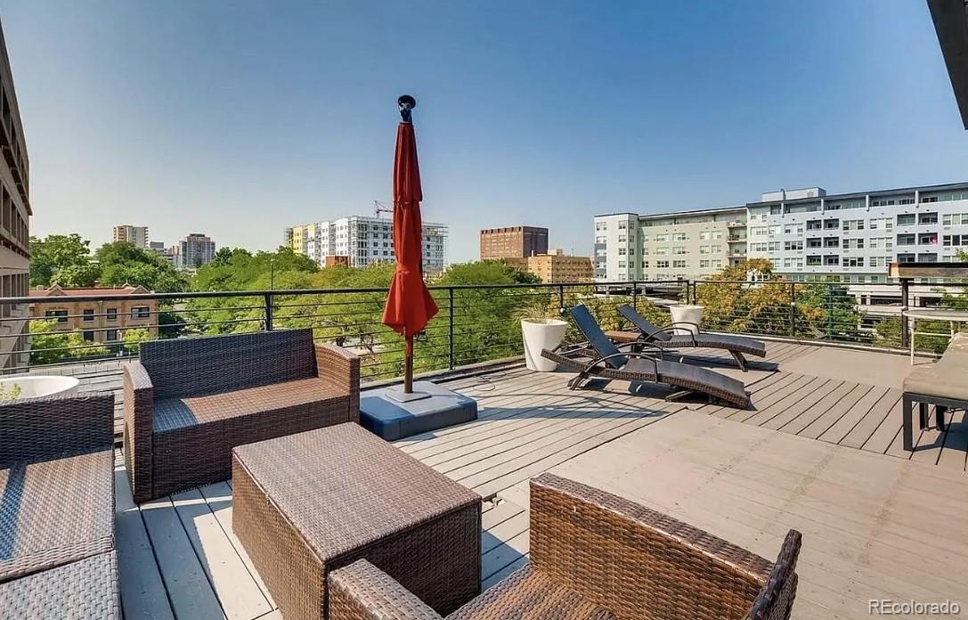 1336 N Logan Street Unit: 401