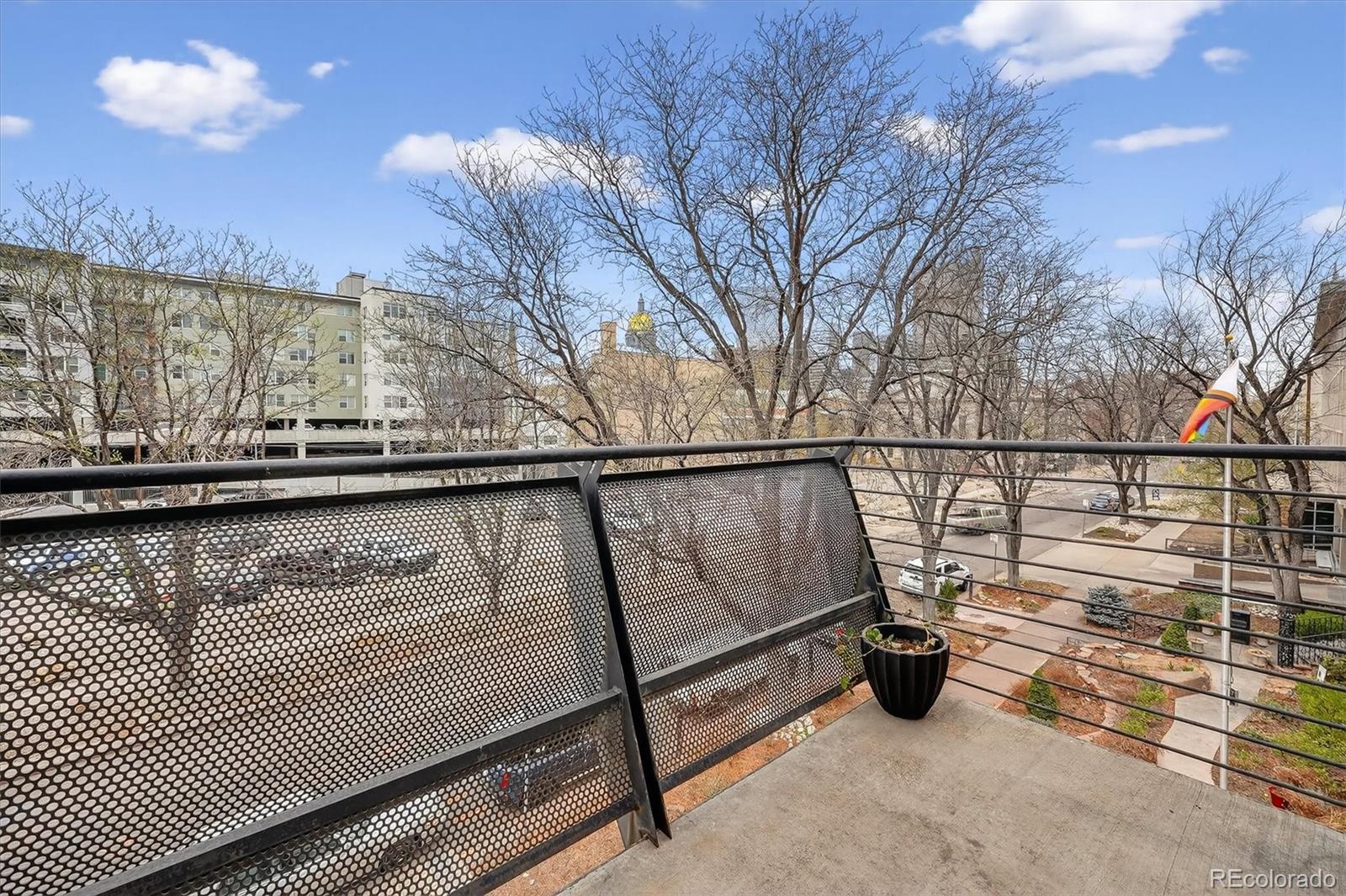 1336 N Logan Street Unit: 401