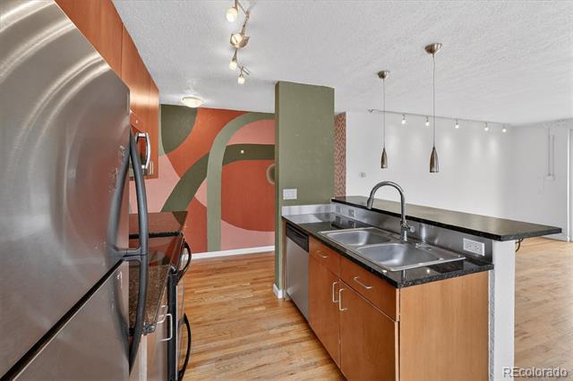 1336 N Logan Street Unit: 401