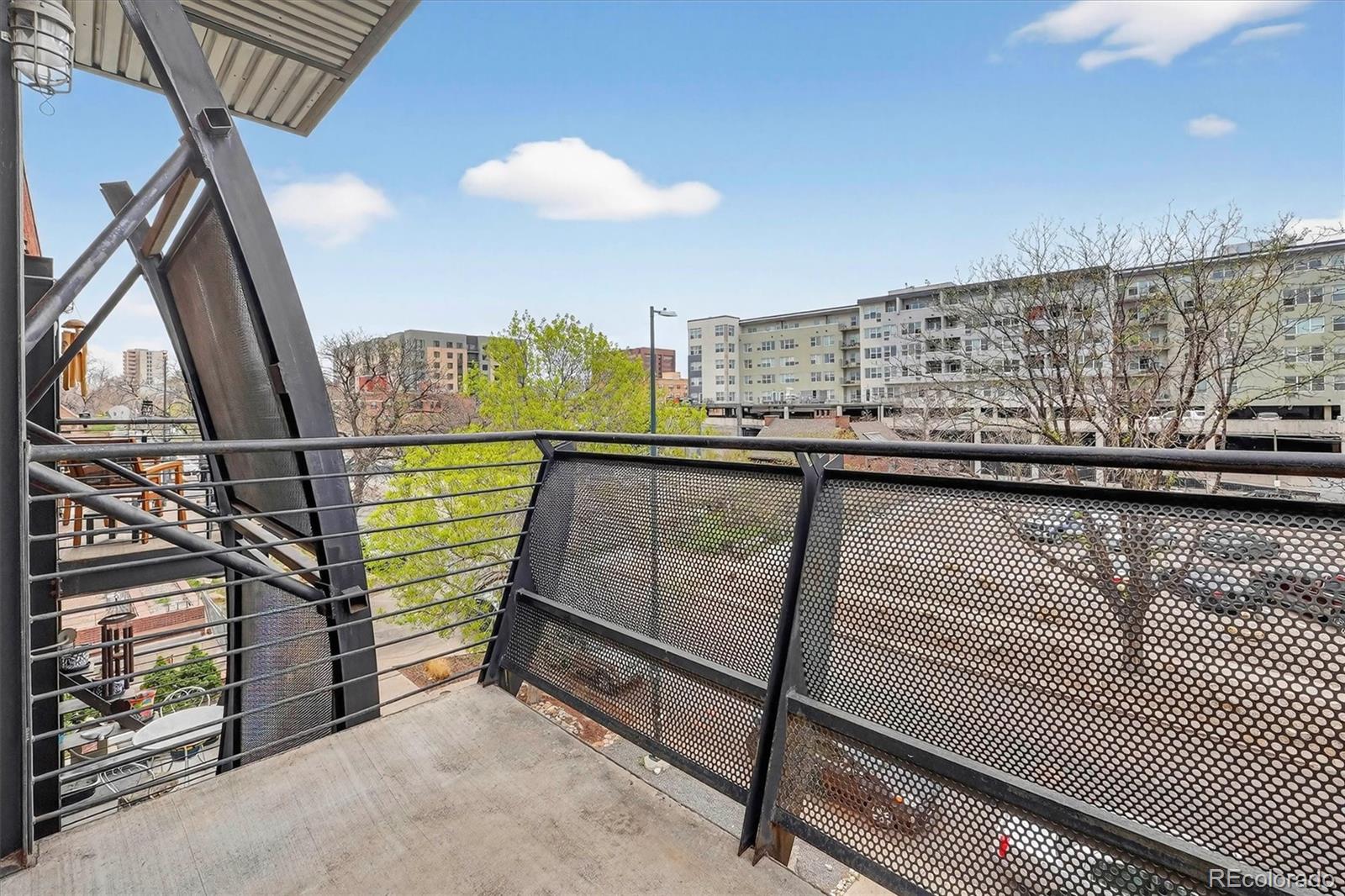 1336 N Logan Street Unit: 401