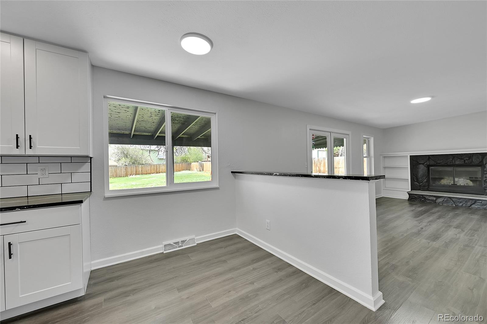 8879 Winona Court