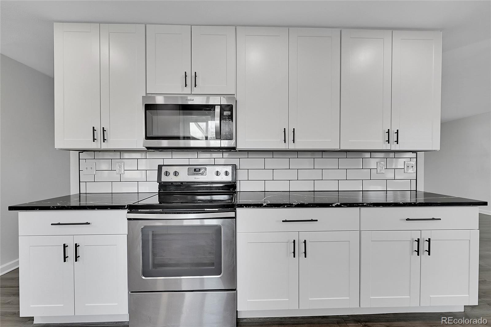 8879 Winona Court