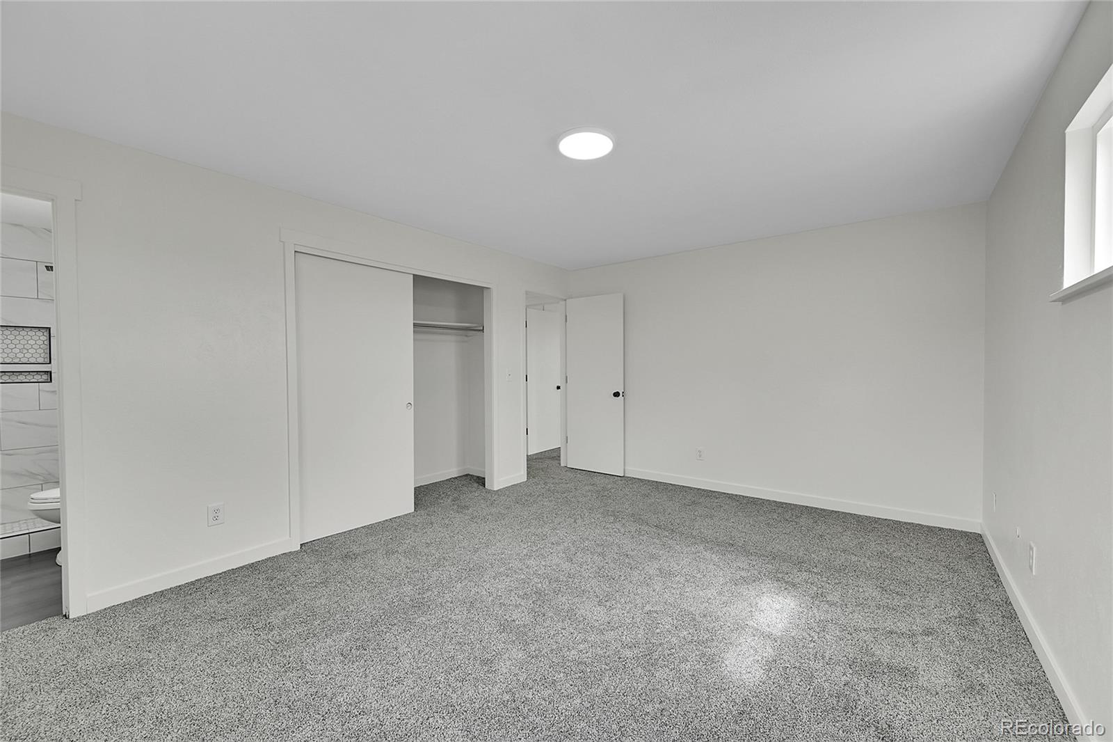 8879 Winona Court