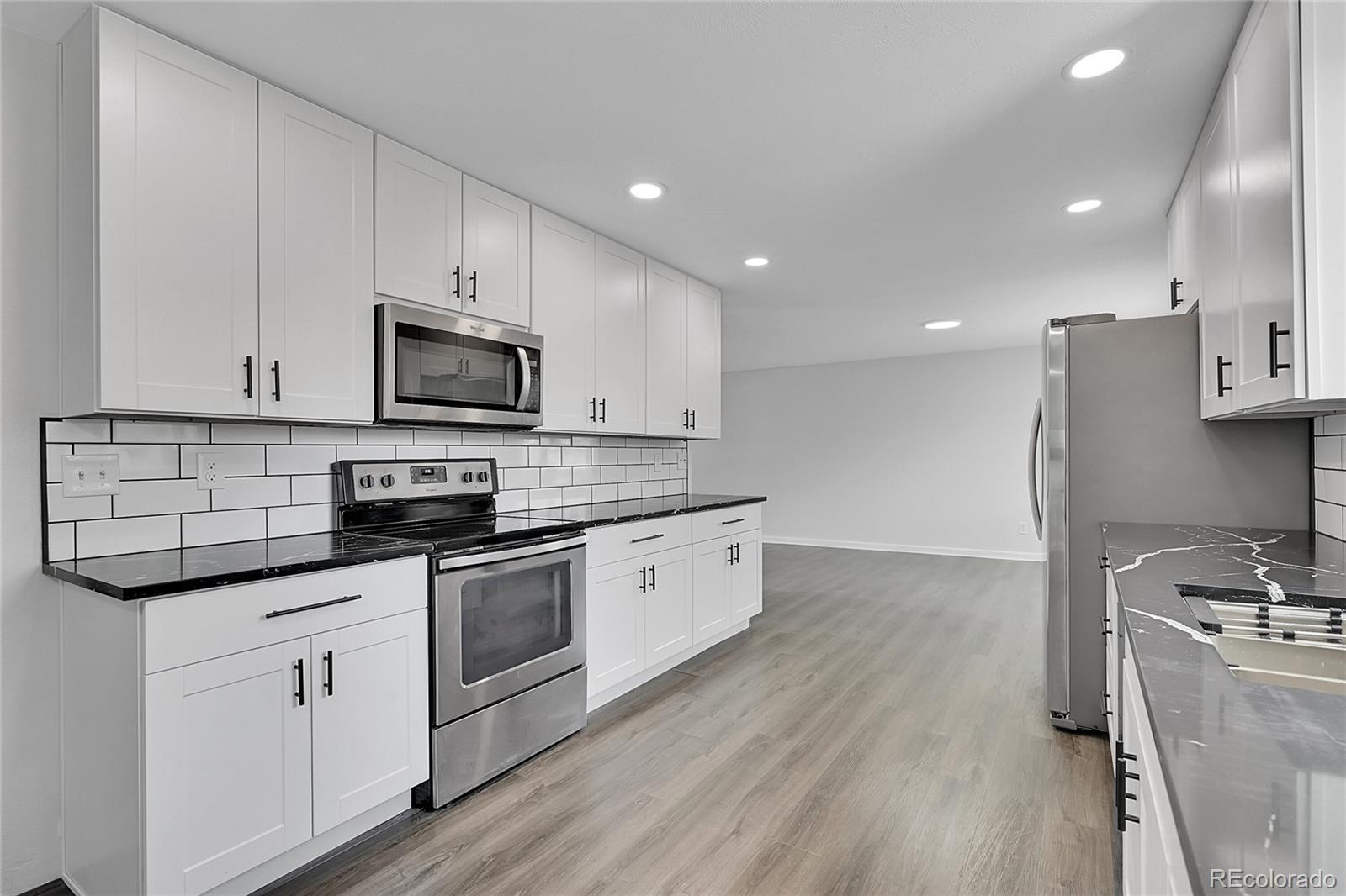 8879 Winona Court