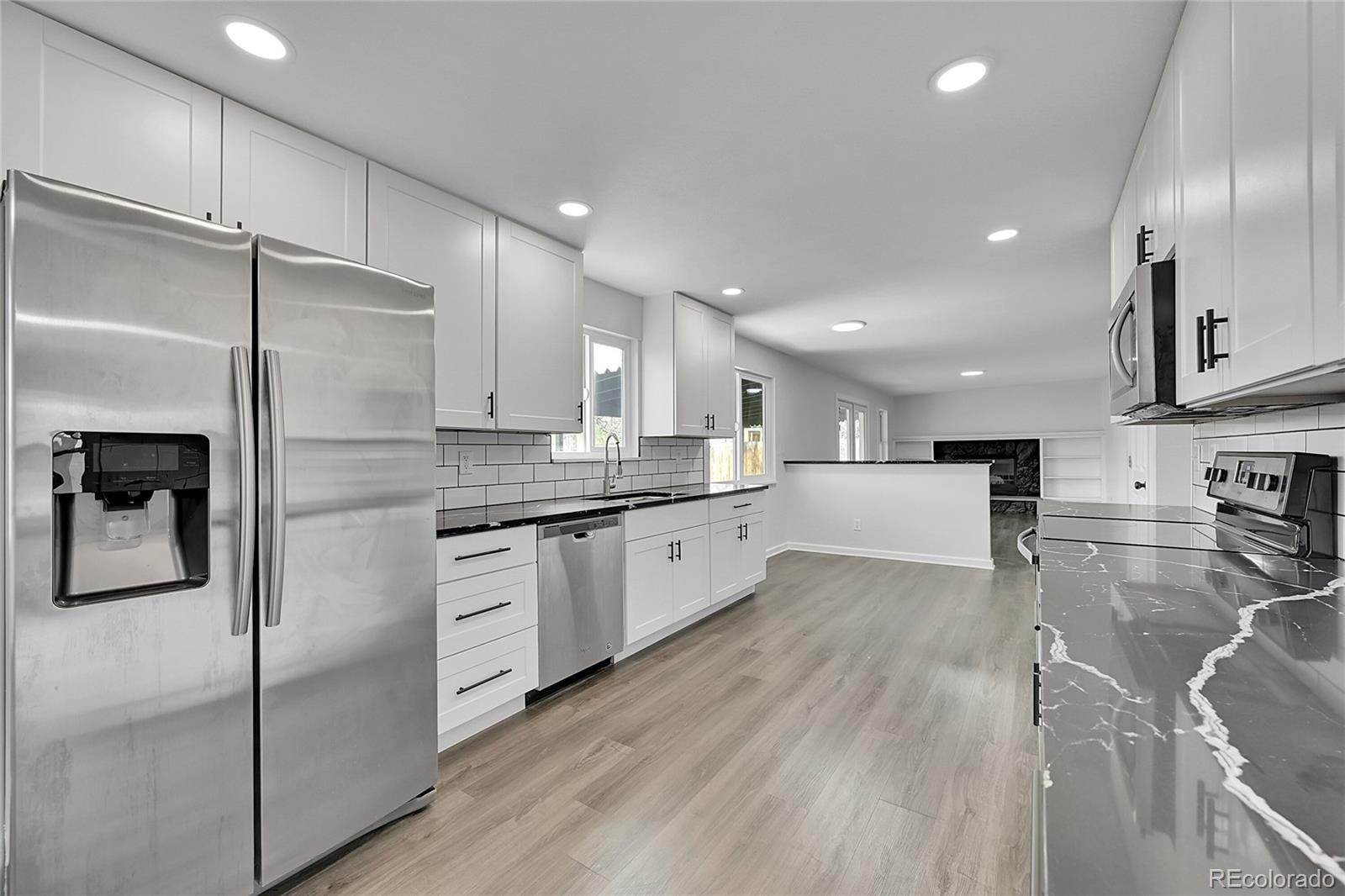 8879 Winona Court